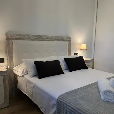 Puerto Banus Picasso Apartment Marbella