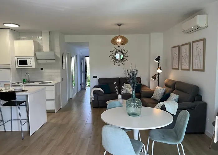 Puerto Banus Picasso Apartment *