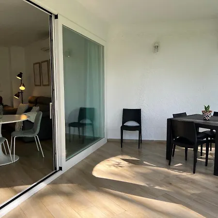 Puerto Banus Picasso *