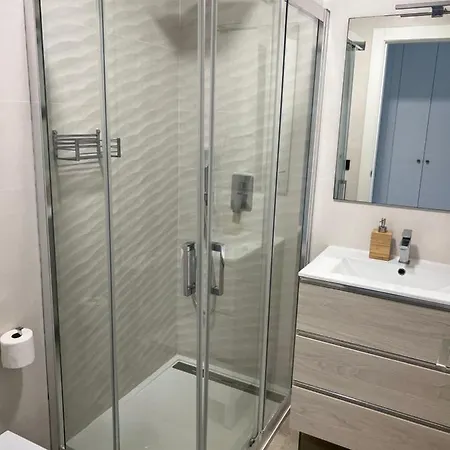 Puerto Banus Picasso *